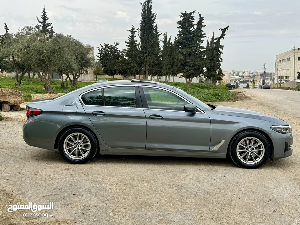 BMW 520 2022