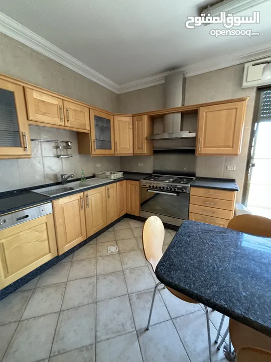 شقة مفروشة للبيع في الدوار الرابع ( Property 37804 )-174887190