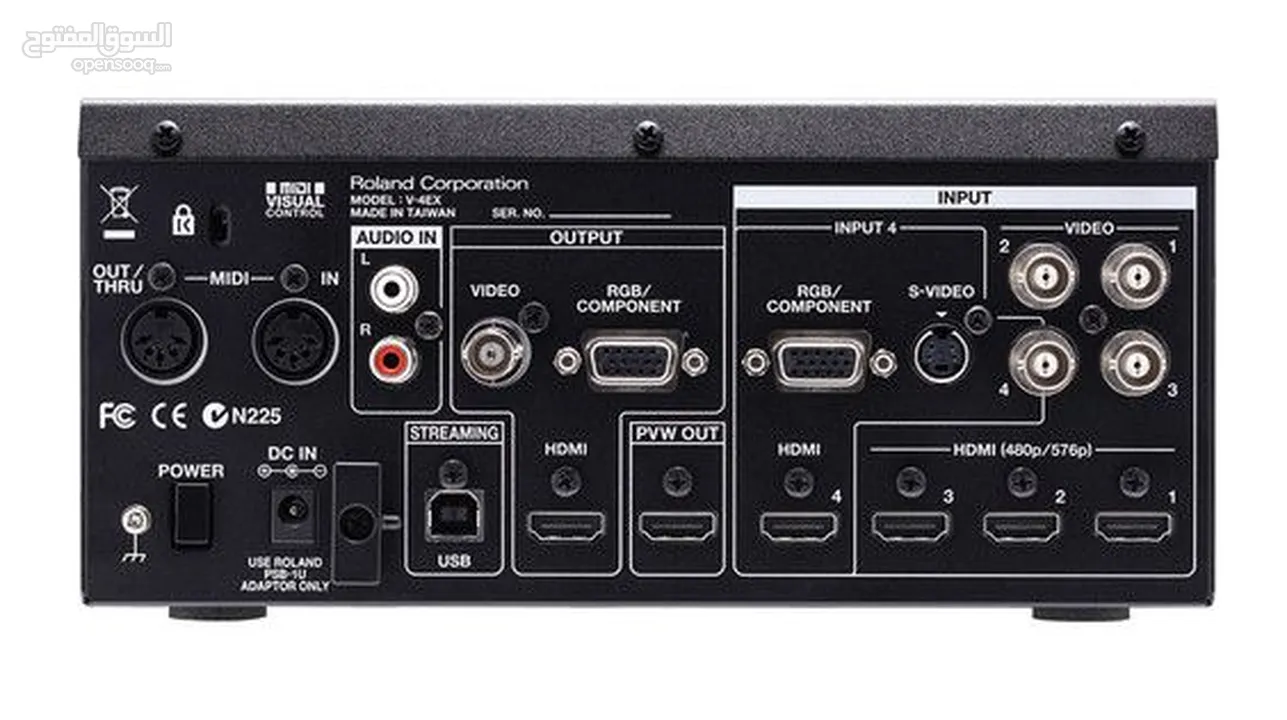 ROLAND V-4EX - FOUR CHANNEL DIGITAL HDMI/SD VIDEO MIXER WITH EFFECTS