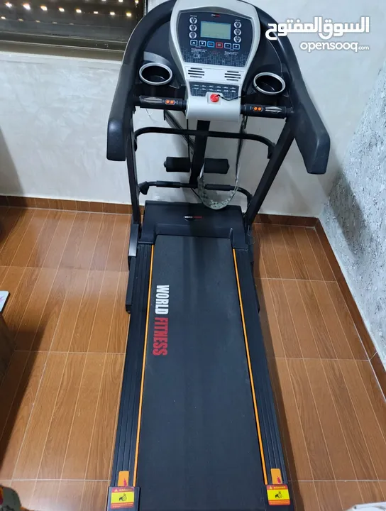 جهاز ركض (تريدميل) أمريكي ماركة world fitness بحالة ممتازة