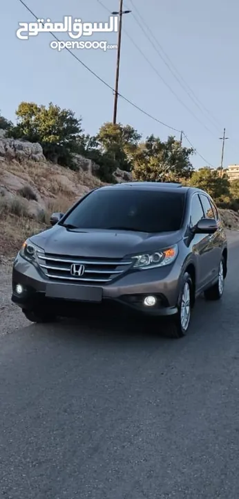 هوندا جيب CR-V فل كامل وفحص كامل 3 جيد وقصعه