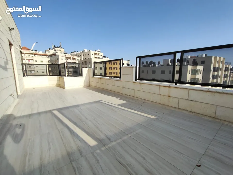 روف للبيع في بيتونيا جاهز للسكن