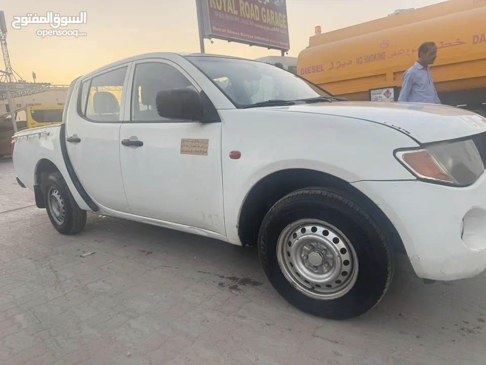 Mitsubishi L200 pickup 2008 model for sale