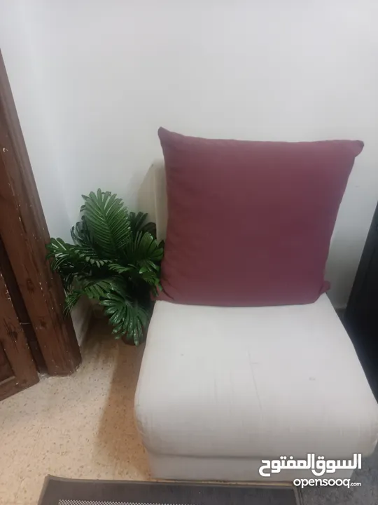 اثاث منزل مستعمل بحاله ممتازة....غرفة نوم ممتازة ، طقم كورنر ،غرفة ضيوف