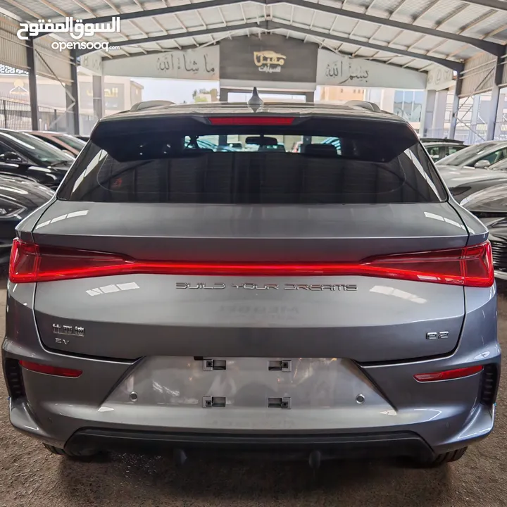 BYD E2 LUXURY 2022