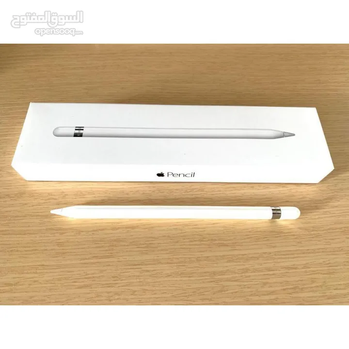 Apple Pencil (1st Gen) excellent condition قلم ابل الجيل الاول بحالة ممتازة شغال %100
