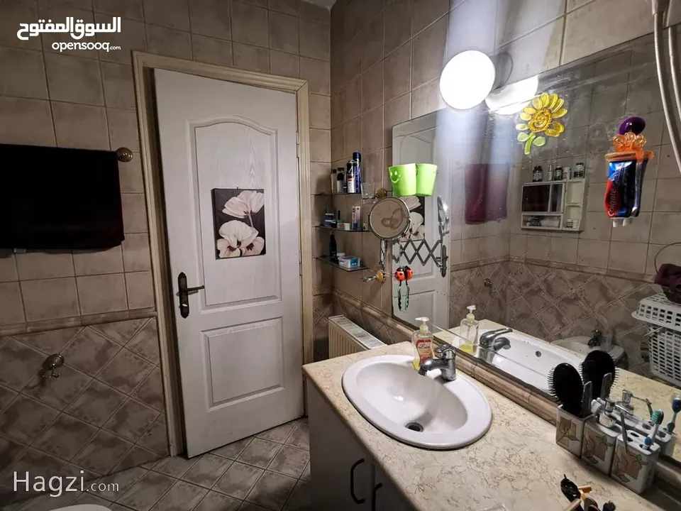 شقة مفروشة للبيع في السابع ( Property ID : 30393 )