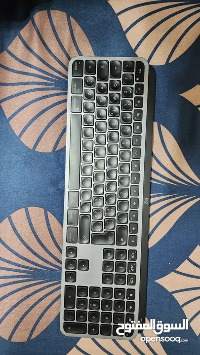 MX Keys Logitech wireless keyboard Master series Logitech