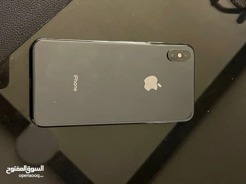 ايفون xs.max