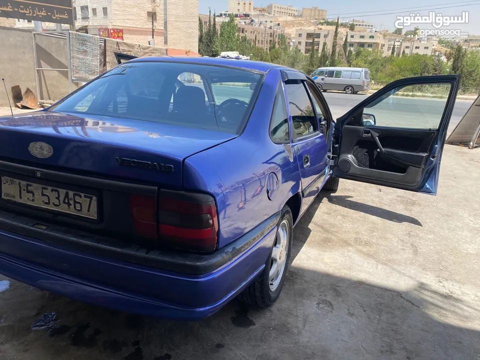اوبل فيكترا  موديل 1993 محرك 1800 بحاله جيده