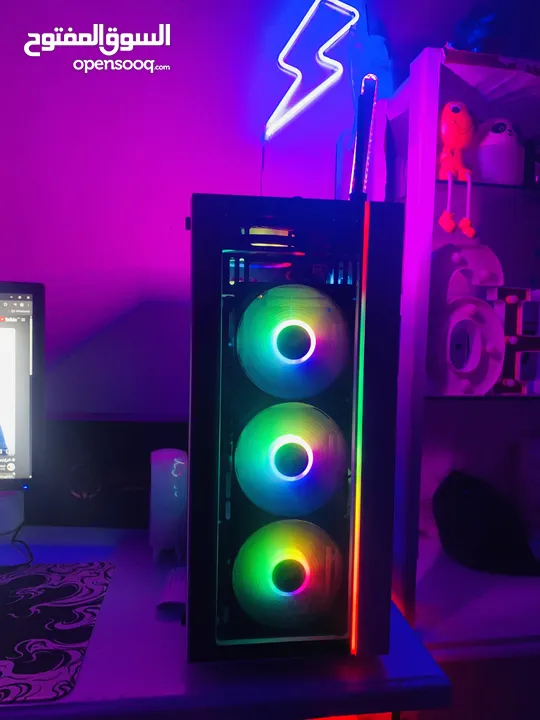 Pc gaming الجهاز قوي و مستعمل خفيف