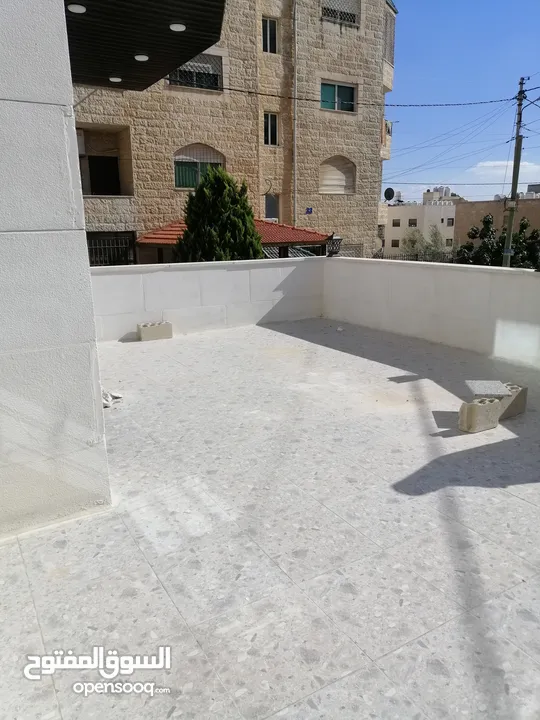 شقة جديدة أرضية للايجار لم تسكن