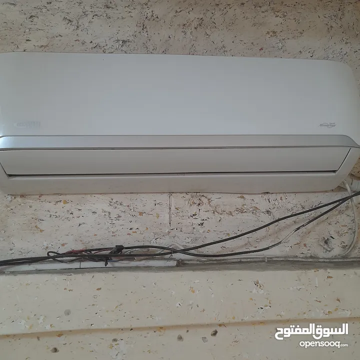 مكيف جنرال طن ونص فل انفيرتر
