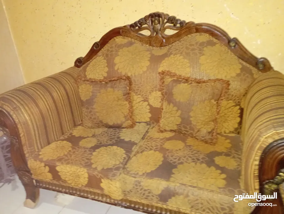 كنب 9مقاعد خشب زان للبيع بسعر 50