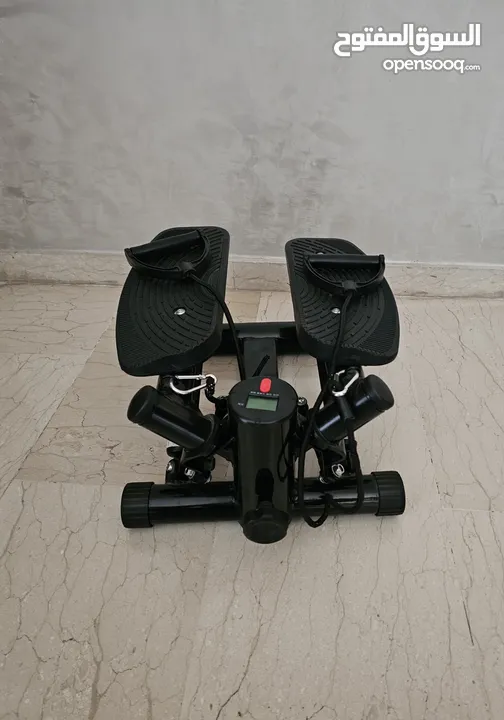 جهاز لياقة بدنية للخطوات مع احبال مقاومة - - Fitness Stepper Machine with Resistance Bands