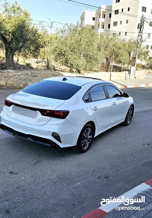 كيا سيراتو 2022 محرك 1600 جير اوتماتيك فحص ممتاز