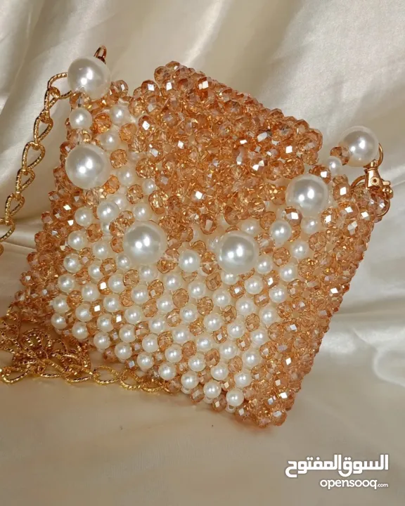 شنط خرز صنع يدوي