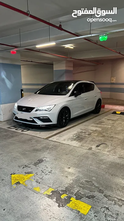 سيات ليون FR 2020 للبيع في حالة الوكالة