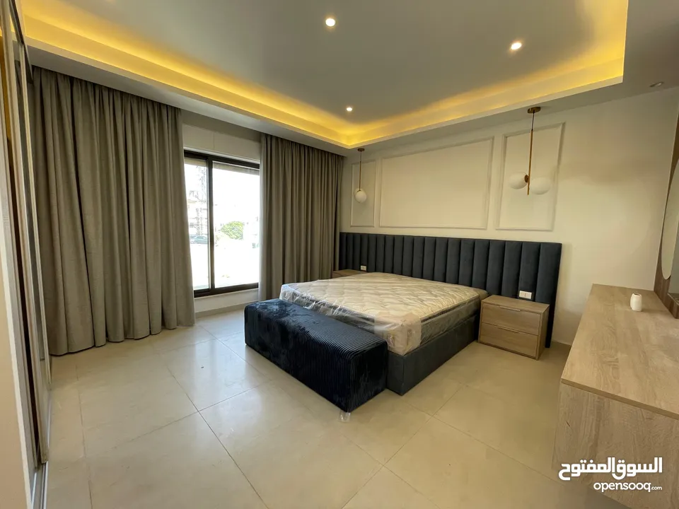 Fully furnished villa for rent in Abdoun  ( Property 38332 )-174796325