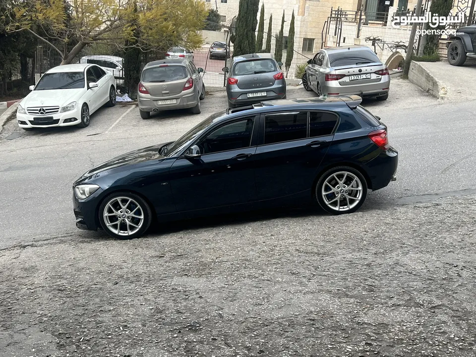 BMW116 M فل الفل