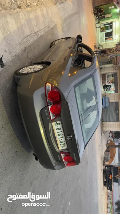 هندا سفيك 2008عداد 63000اف اصلي سيار ة ب