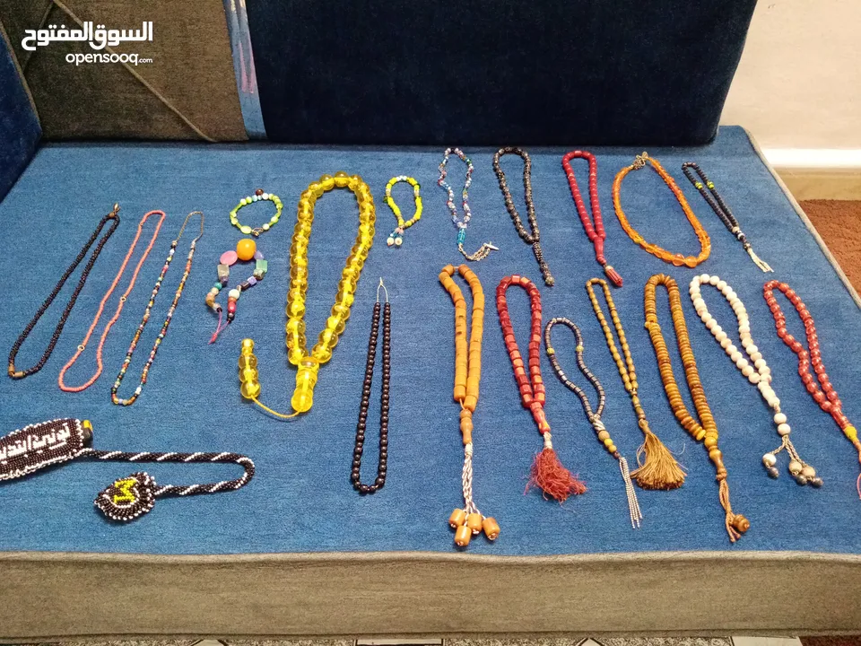 مسابح وعقود واطواق مشكله منوعه للبيع في اربد