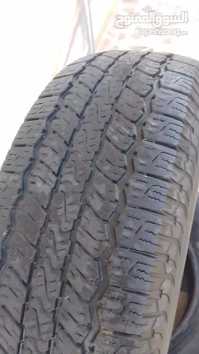 كوشوك دنلوب 235/70/16 بحاله جيده