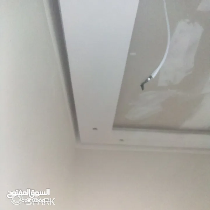 جبس بورد , ديكورات جميع التصميمات والدهانات , تصميم شاشات LCD كورنيش