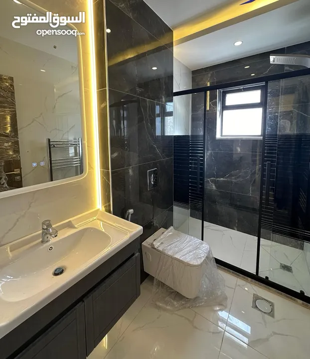 تشطيب فندقي مع تدفئة راكبة قرب امن ضاحية الرشيد