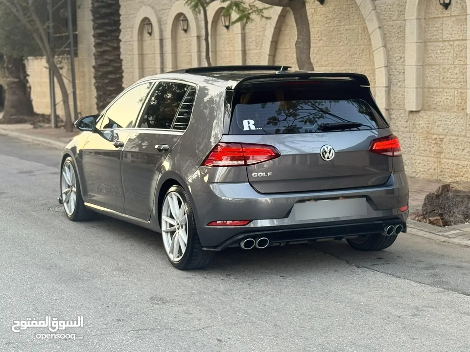 جولف 2019 فل مع بانورما