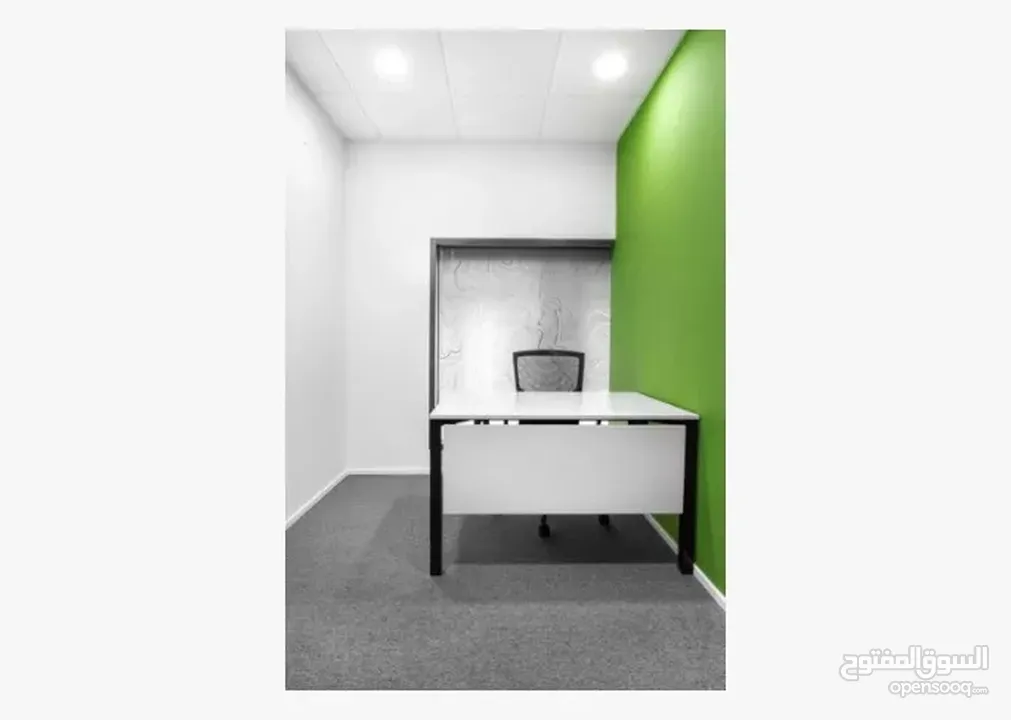 3 Desk Office Space in Business Centre close to Muscat Hills