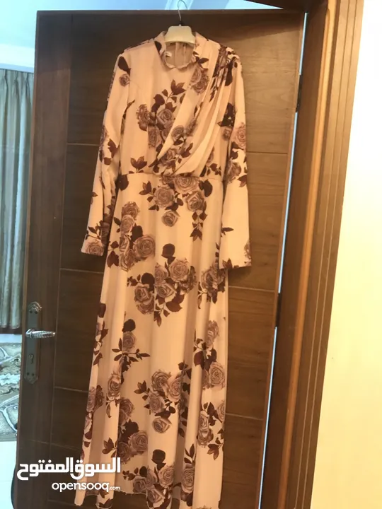 فستان مناسب للعيد يمكن لعمر 14'15