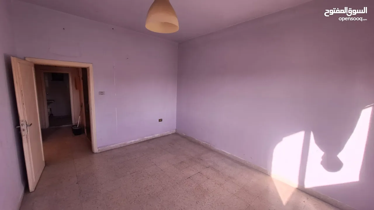 شقة للبيع في جبل عمان شارع سليم عبد الهادي