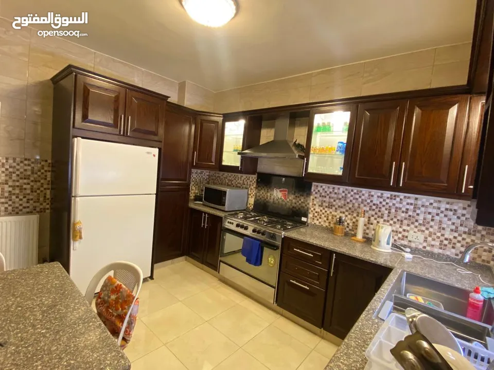 شقه للايجار الشميساني .. يوجد خيارات اخرى Apartment for rent in Al-Shmeisani.. There are other optio