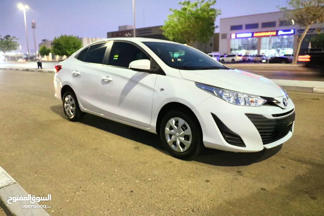 Toyota Yaris SE 2019 Free Accident original paint تويوتا يارس بدون حوادث صبغ وكاله