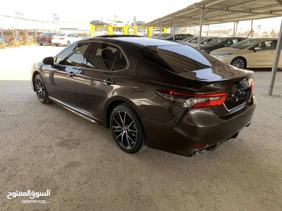 تويوتا كامري 2024 XSE فل الفل كلين تايتل يأباني اصلي وارد كوري بطاريه ليثيوم عداد الف كيلو زيرو يعني