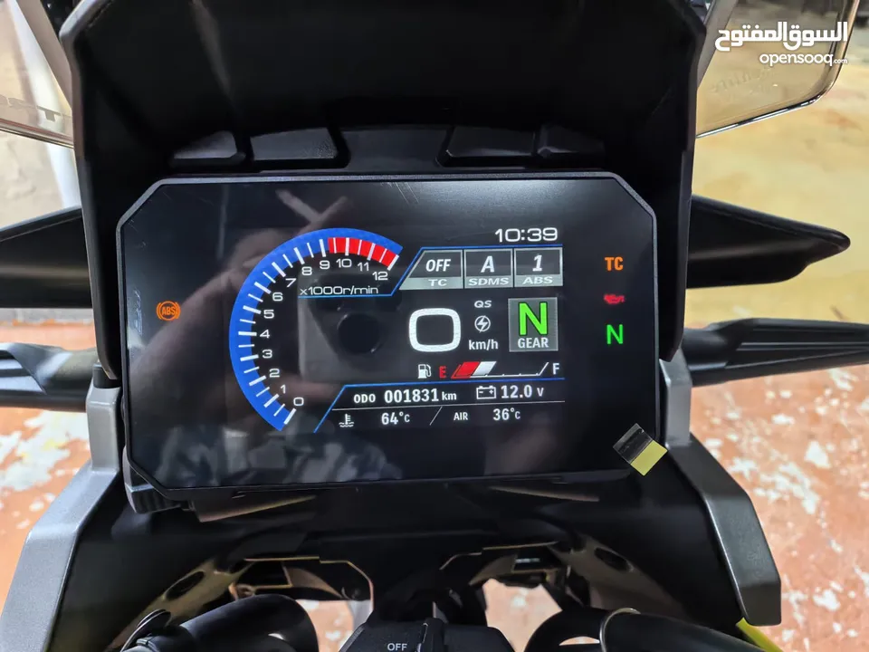 سوزوكي 1050سي سي ادفنشر خليجي بعدها علا ضمان ملكيه سنه