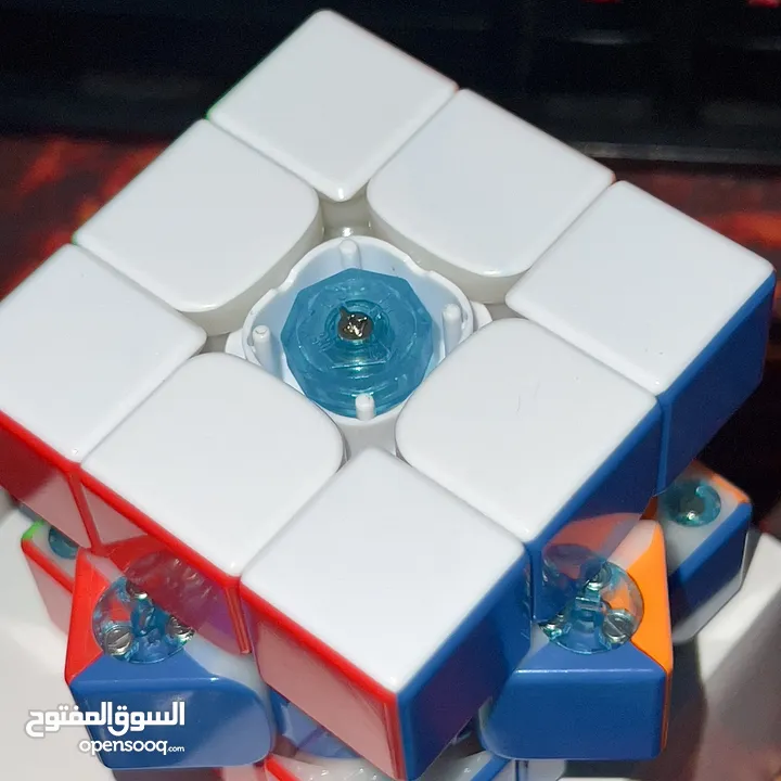مكعب روبيك للمحترفين للبيع