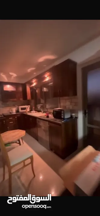 شقة مفروشة للبيع في الطيرة غير مسكونة مسبقا
