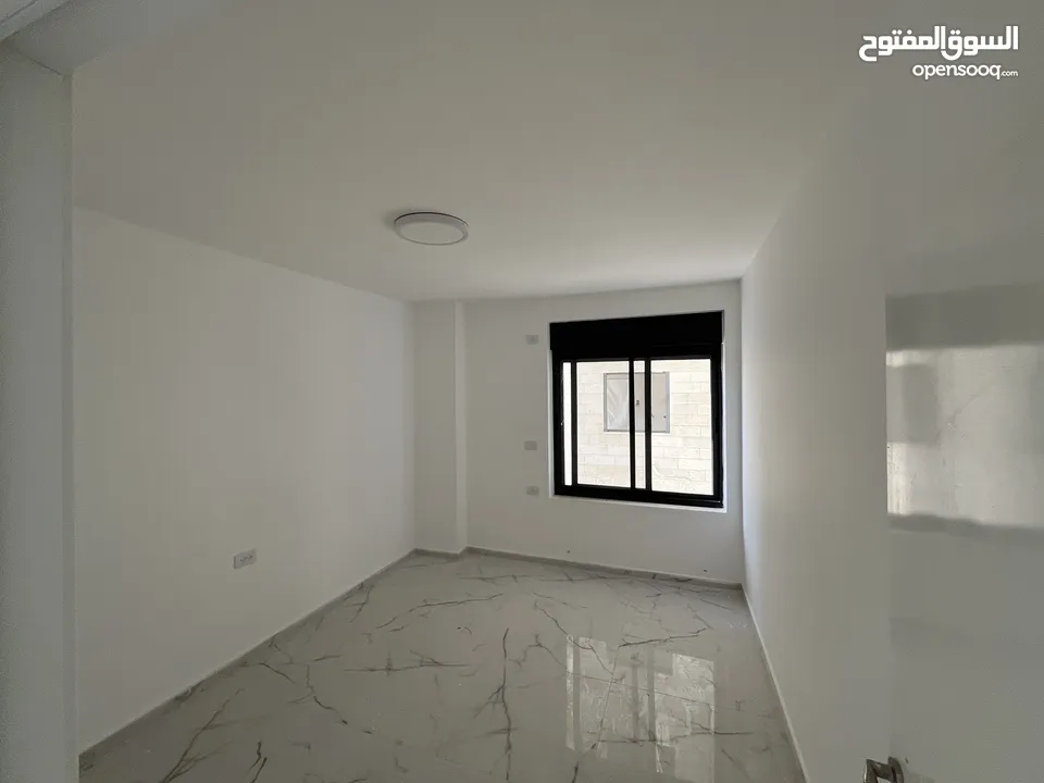 شقة جديدة لم تسكن من قبل للإيجار