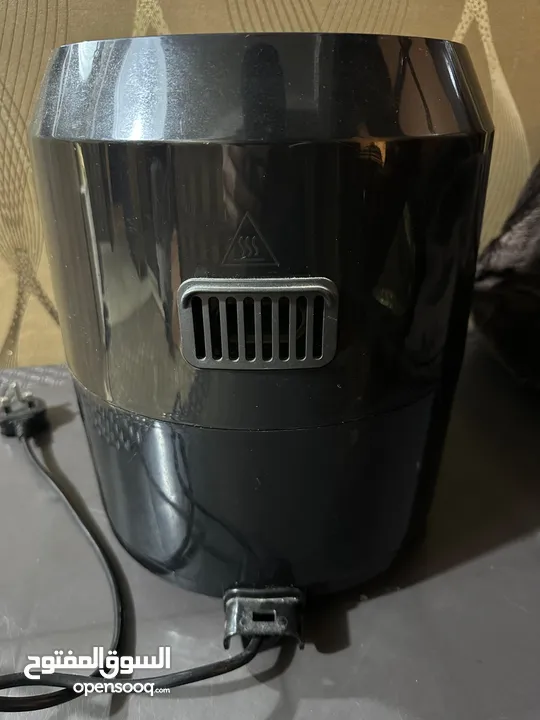 قلاية هوائية تيفال XL بحالة ممتازه وسعر مناسب  tefal easy fry XL air fryer, great condition