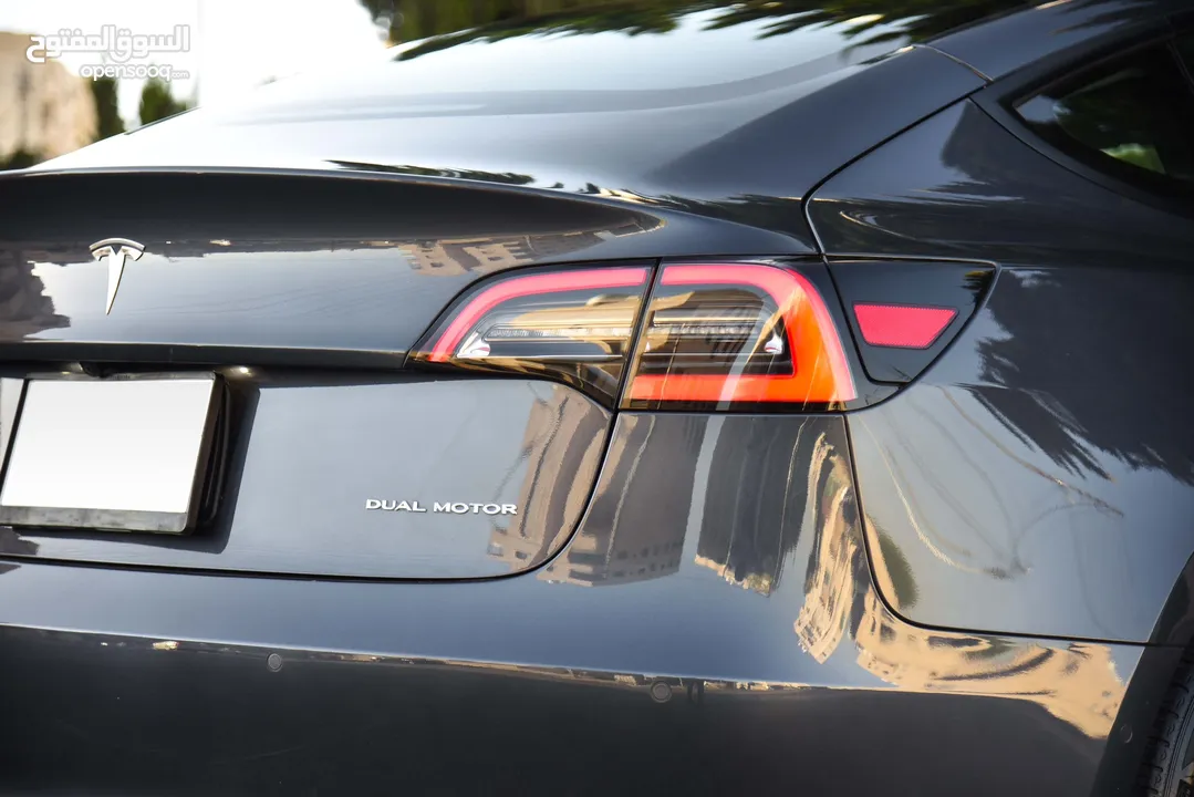 Tesla Model 3 LONG RANG (Dual motor)2022