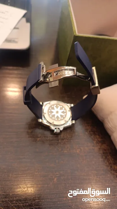 GUCCI ساعة