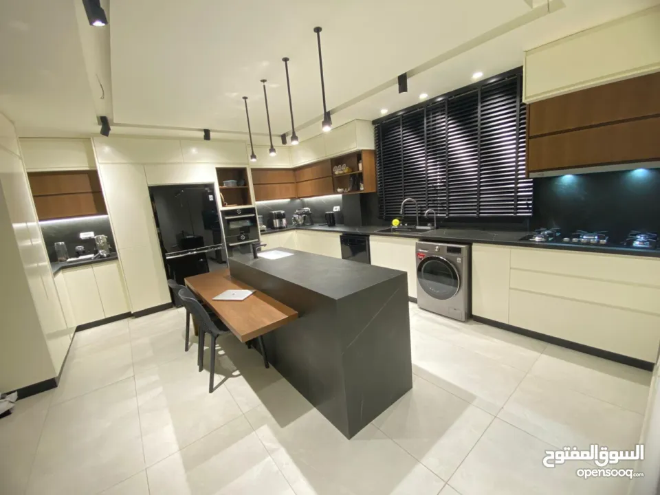 شقه مميزه للبيع في بيرزيت