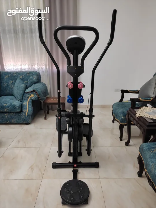 جهاز كروس وبسكليت رياضي من شركة World Fitness