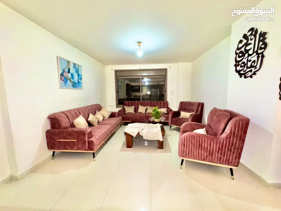 شقة للبيع وسط رام الله خلف مدرسة الراهبات