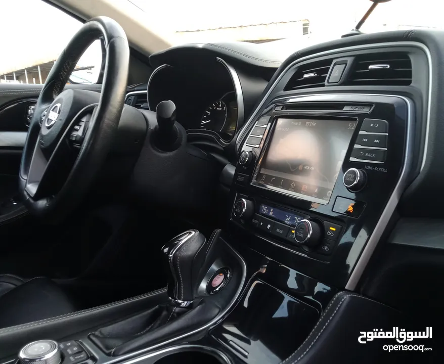 Nissan Maxima SV V6 3.5L Model 2018