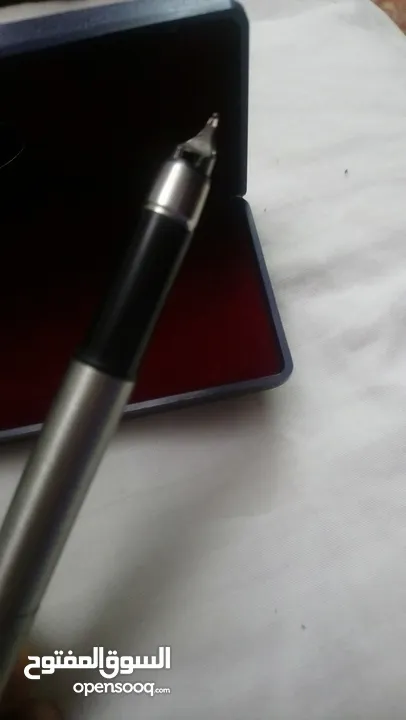 قلم بركر اصلى حبر قديم جدا