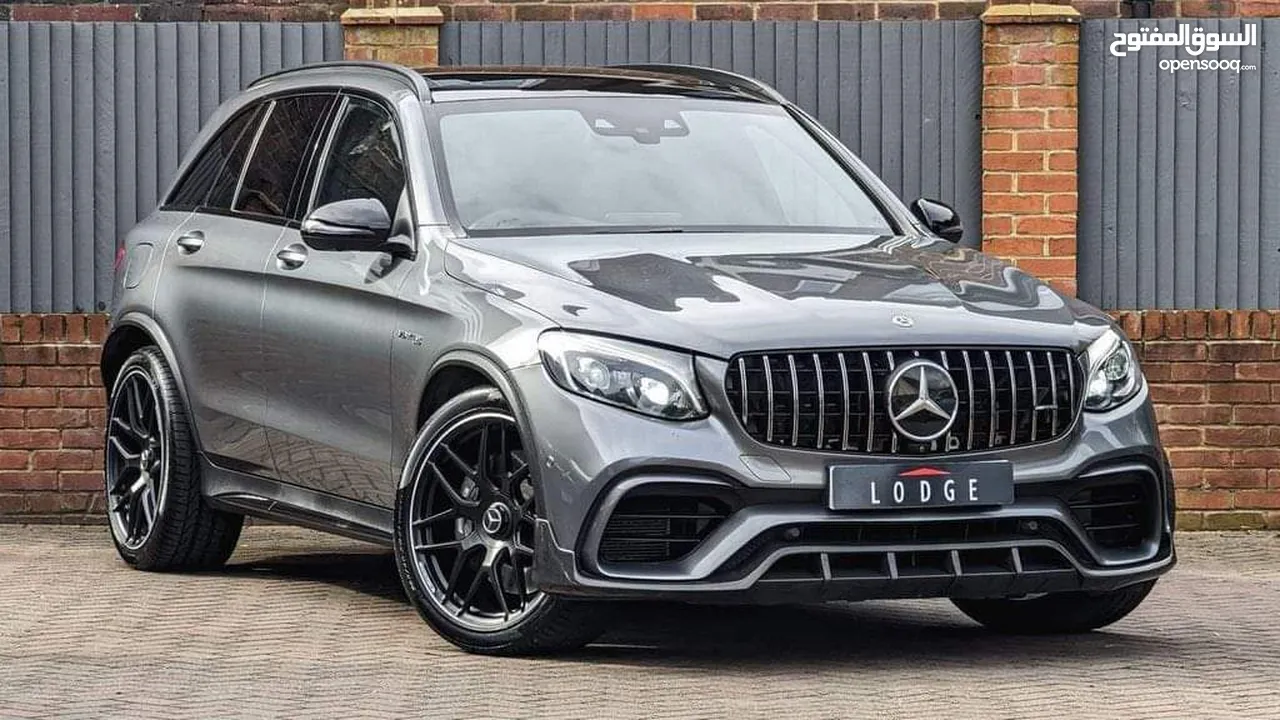 Mercedes GLC350E AMG63S