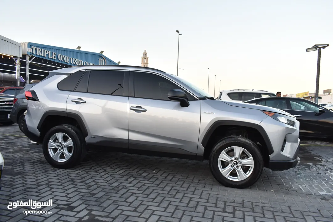 2019 toyota rav 4 hybrid 4x4